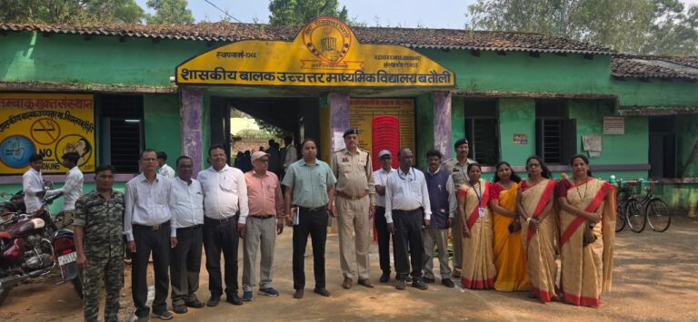 सरगुजा पुलिस द्वारा विभिन्न थाना/चौकी अंतर्गत साइबर जागरूकता कार्यक्रम का किया गया आयोजन।