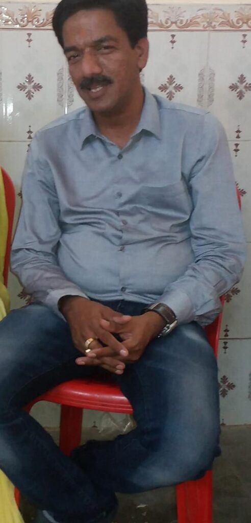 कांग्रेस नेता एवं भारत दूर संचार के सदस्य श्री विवेक सिंह ठाकुर को , अल्पना फिटनेस जोन के मालिक हितेश जैन के द्वारा बिजनेश में निवेश के लिए 52 लाख रूपये की ठगी किया गया।