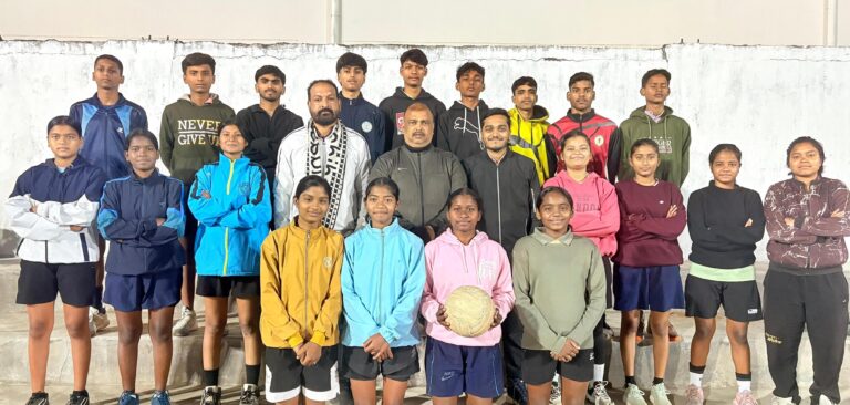 सरगुजा के 20 खिलाड़ी उतरेंगे राज्य स्तरीय नेटबॉल चैंपियनशिप में सरगुजा की महिला एवं पुरुष टीम बिलासपुर में दिखाएगी दमखम