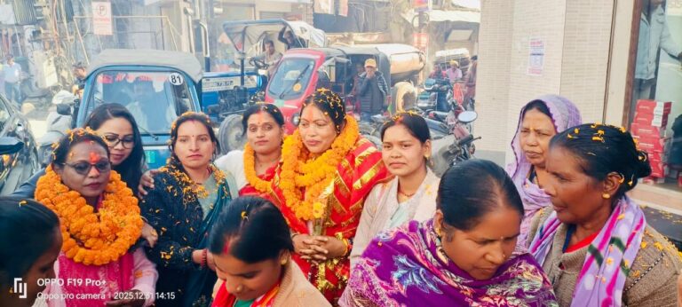 भाजपा महिला मोर्चा प्रदेश महामंत्री फुलेश्वरी सिंह का अम्बिकापुर आगमन पर भव्य स्वागत