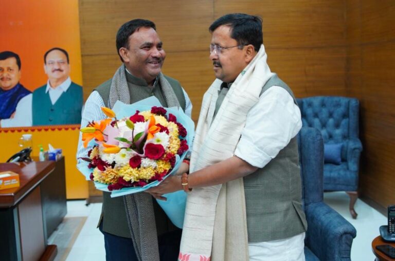 डॉ. सलीम राज ने भाजपा के नवनियुक्त राष्ट्रीय कार्यकारी अध्यक्ष नितिन नबीन से की सौजन्य भेंट…