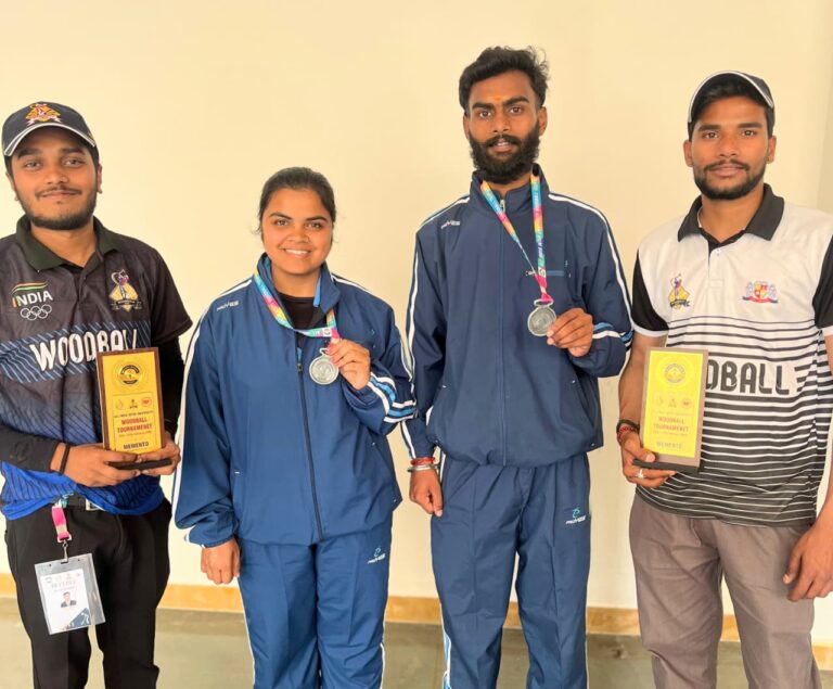 ऑल इंडिया इंटर यूनिवर्सिटी में सरगुजा का शानदार प्रदर्शन, साक्षी और संदीप मिक्स डबल में सिल्वर मेडल