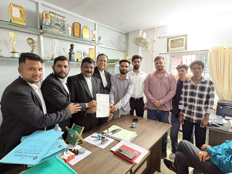 राजीव गांधी पीजी कॉलेज में एलएलबी की सीटें 120 से बढ़ाकर 240 करने की मांग, NSUI ने सौंपा ज्ञापन