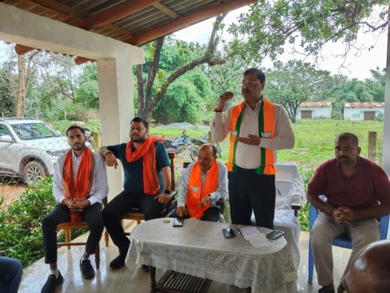 तिरंगे के सम्मान और राष्ट्रभक्ति का संदेश घर-घर पहुंचाएगी भाजपा, चांदो मंडल की बैठक संपन्न