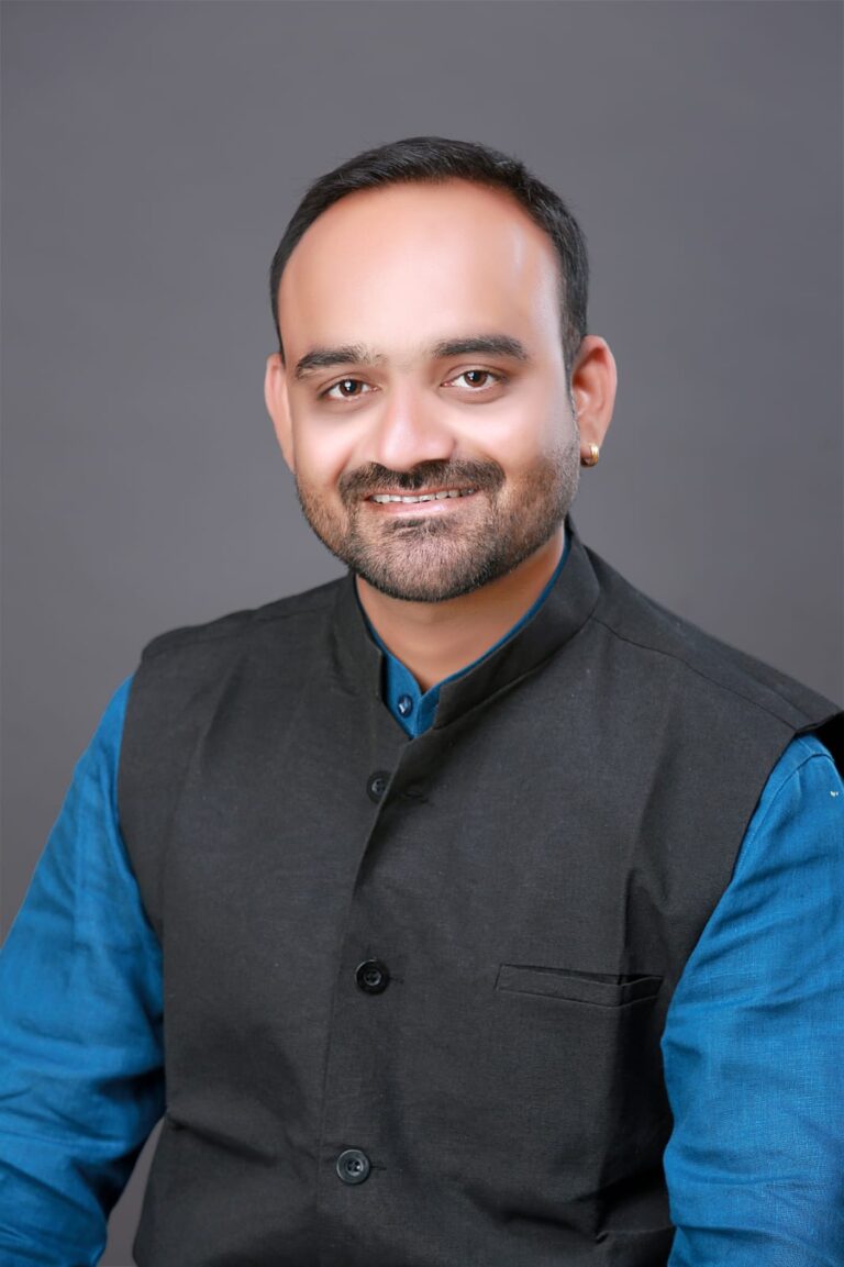 रायपुर के विवेक सिंह ठाकुर को 14 अगस्त को रायपुर में ‘छत्तीसगढ़ रत्न अवॉर्ड 2026’ से किया जाएगा सम्मानित