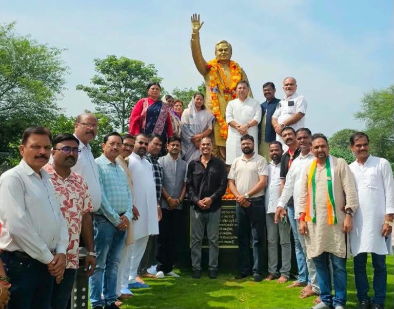 पूर्व प्रधानमंत्री एवं भारत रत्न अटल बिहारी वाजपेयी की पुण्यतिथि पर श्रद्धांजलि