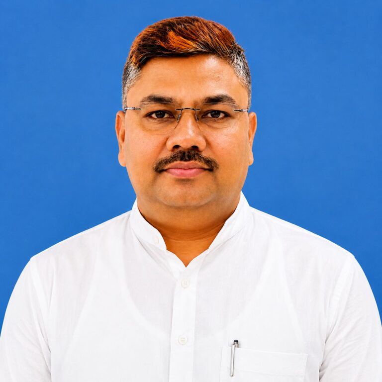 प्राथमिक शाला गांधी नगर, अंबिकापुर में शौचालय एवं पेयजल की व्यवस्था करने आवेदन : परवेज़ आलम गांधी