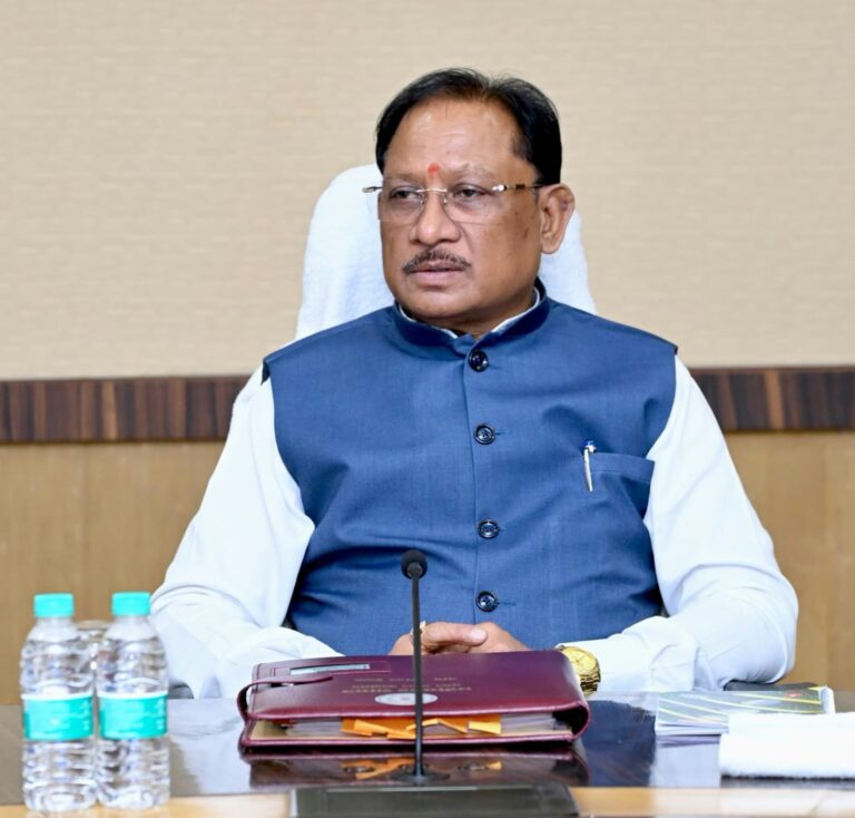 मुख्यमंत्री श्री विष्णु देव साय की अध्यक्षता में आज यहां मंत्रालय महानदी भवन में आयोजित कैबिनेट की बैठक में अनेक महत्वपूर्ण निर्णय लिए गए –