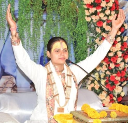 श्रीमद् भागवत कथा सुनने से जीवन में सुख शांति और समृद्धि आती है- किशोरी नेहा तिवारी